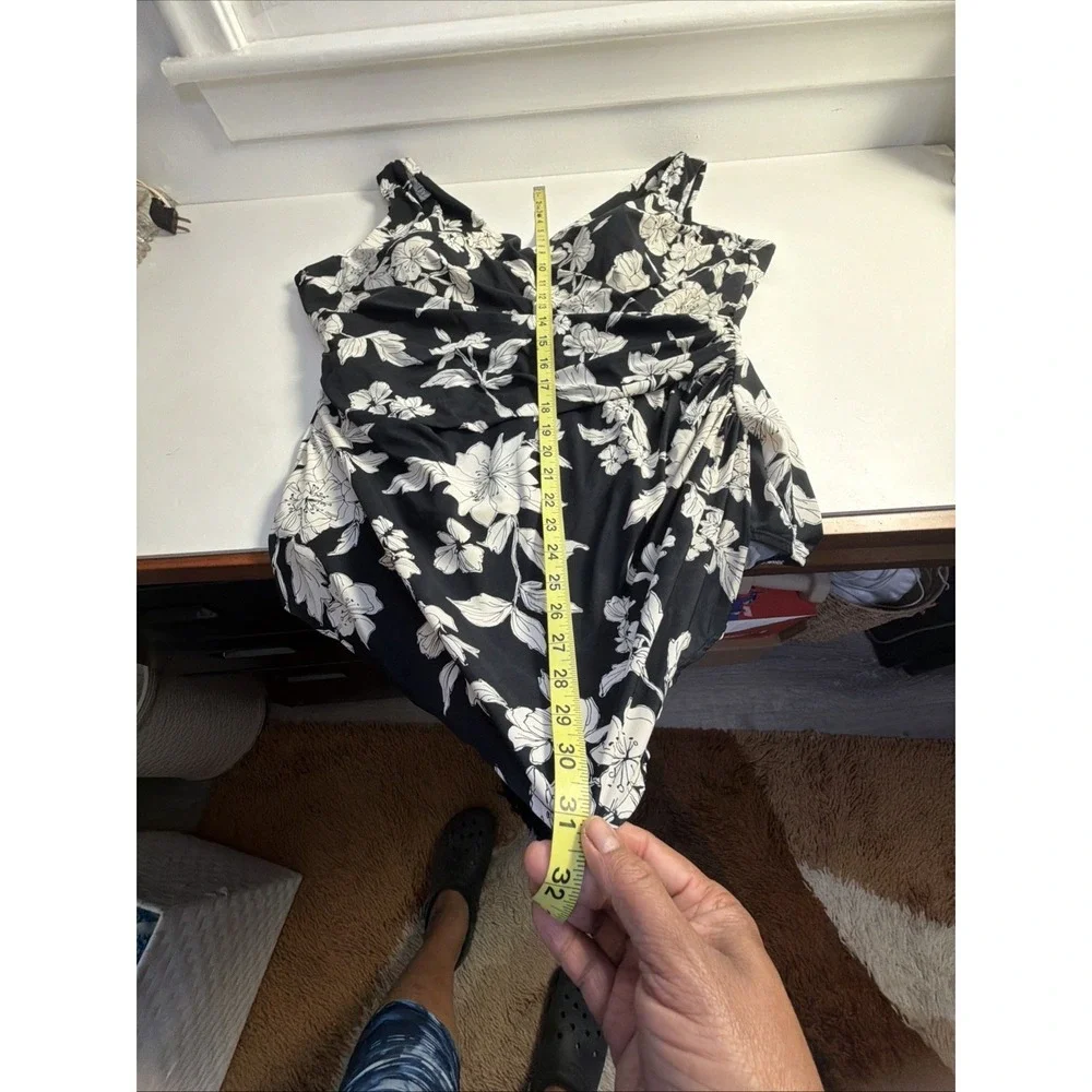 Lands' End Floral Faux Wrap Swimsuit  Dress‎ Plus Sz 24W Black White One Piece